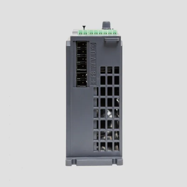 SID100-0R7-2B | Преобразователь частоты SID100, 0,75кВт - 150%, 1ф/3ф 220В, тормозной модуль, Sinvel