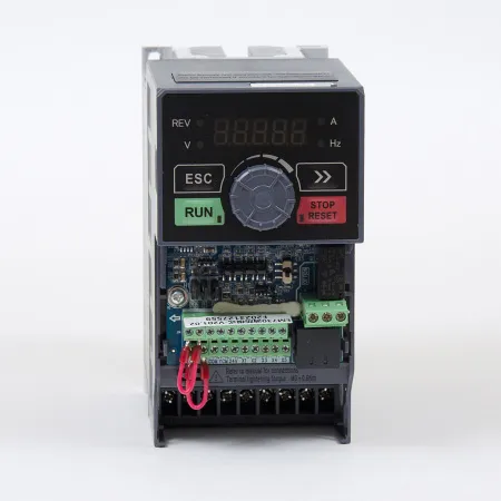 SID300-0R7G/1R5P-3BS | Преобразователь частоты SID300, 0,75кВт - 150% или 1,5кВт - 120%, 3ф 380В, STO, тормозной модуль, Sinvel