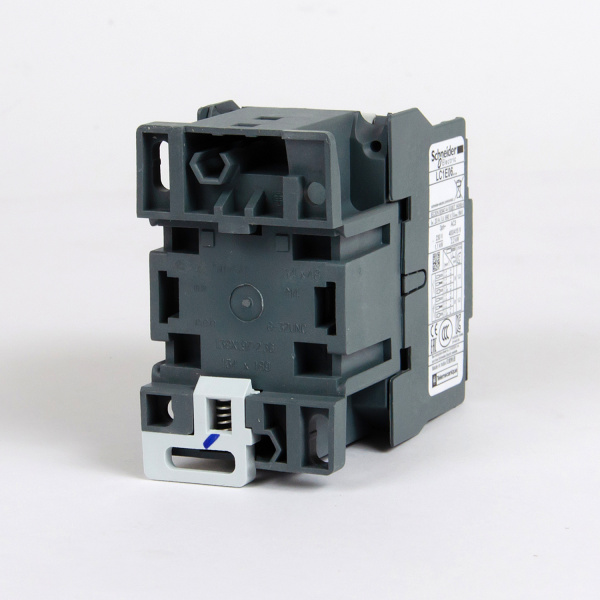 LC1E0601M5 | Контактор, серия EasyPact TVS, 3P, 6А, 1НЗ, управление 220В AC, Schneider Electric