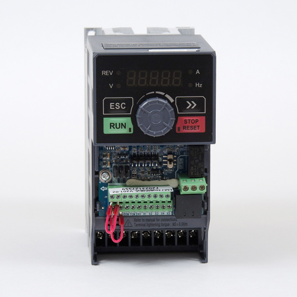 SID300-0R7-3BS | Преобразователь частоты SID300, 0,75кВт - 150%, 3ф 380В, STO, тормозной модуль, Sinvel