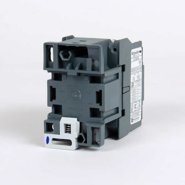 LC1E1210M5 | Контактор, серия EasyPact TVS, 3P, 12А, 1НО, управление 220В AC, Schneider Electric