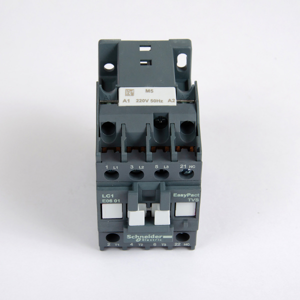 LC1E0601M5 | Контактор, серия EasyPact TVS, 3P, 6А, 1НЗ, управление 220В AC, Schneider Electric