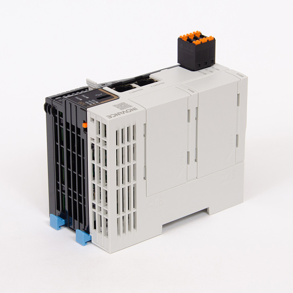 Easy320-0808TP | ПЛК Easy320, 8 входов PNP/NPN, 8 выходов PNP, 1x RS485, 2x EtherNET, 1x USB, 5 сервоосей, Inovance